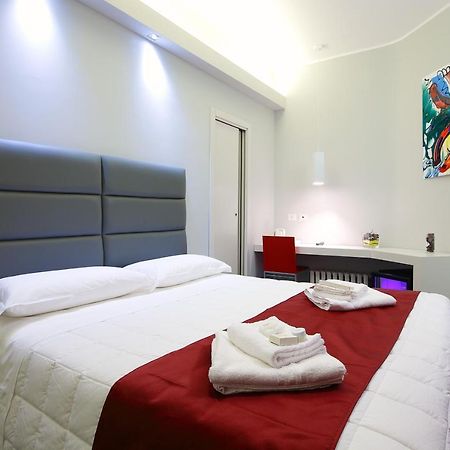 Nearhome Smart Suites Guest House Roma Esterno foto