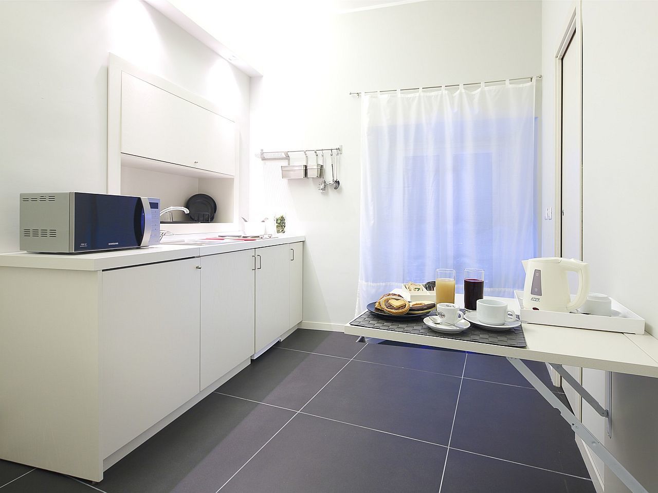 Nearhome Smart Suites Guest House Roma Esterno foto