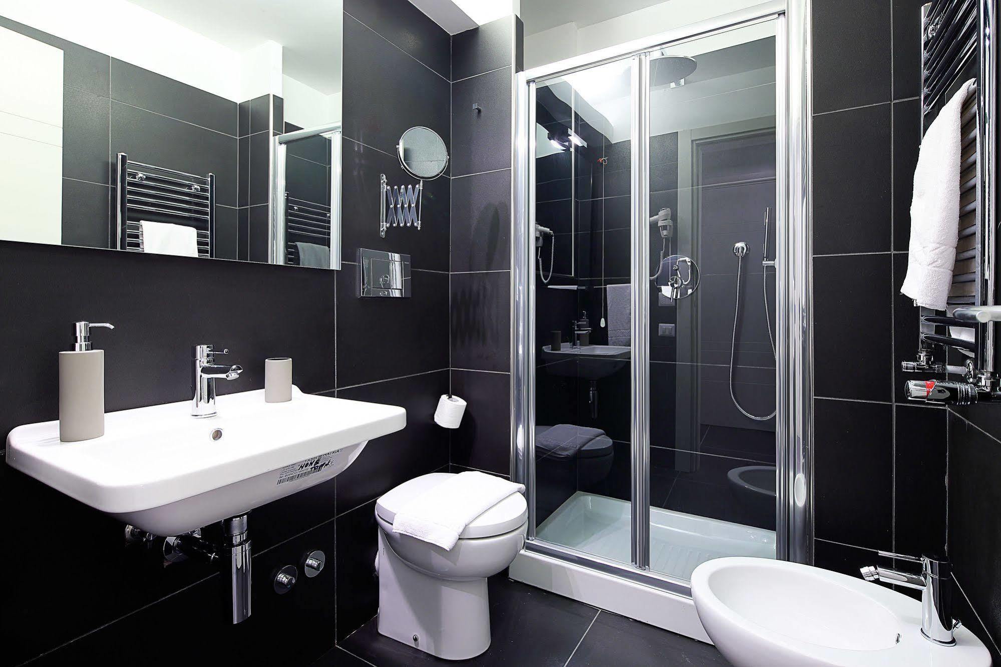 Nearhome Smart Suites Guest House Roma Esterno foto